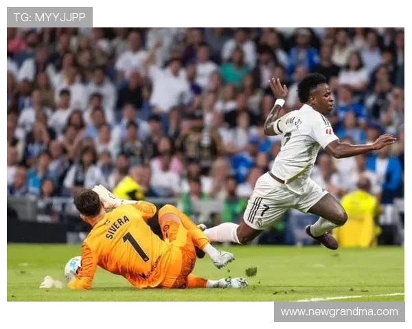 皇马中锋短缺问题持续，球队攻防体系稳定面临考验