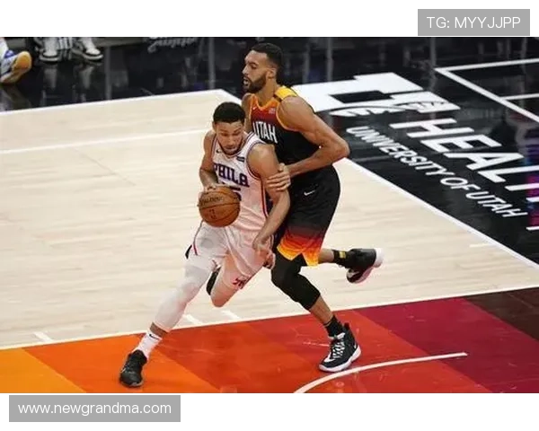 西蒙斯无球效率提升，防守影响力仍领跑同位置