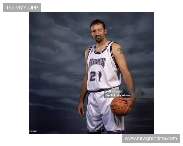 迪瓦茨内线低位单打效率提升 拉开NBA大个子对抗差距